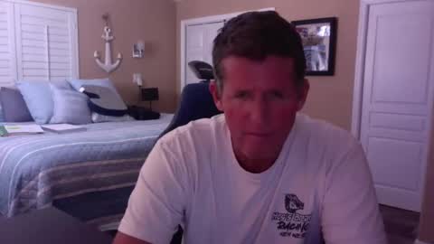 Snapshot of hvacstud4 chatting on 11.16.25 hvacstud4 online show from 11.16.25