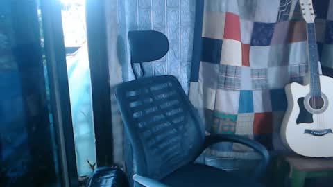 Snapshot of i_am_asian90 chatting on 12.10.24 Kim online show from 12.10.24