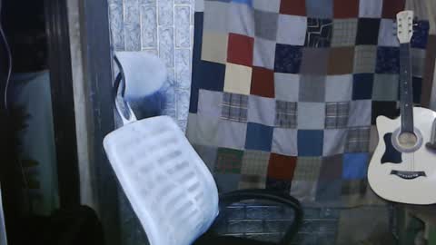 Snapshot of i_am_asian90 chatting on 12.21.24 Kim online show from 12.21.24