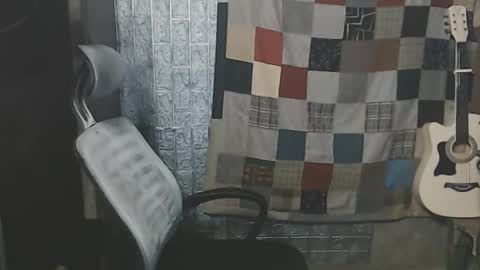 Snapshot of i_am_asian90 chatting on 12.29.24 Kim online show from 12.29.24