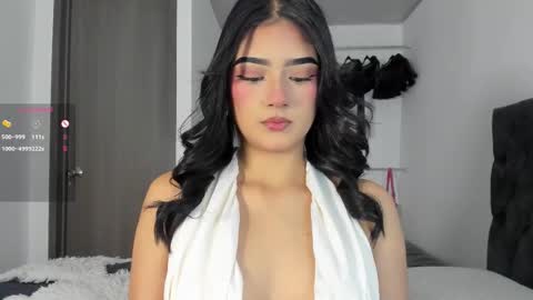 Snapshot of iamjulietaa chatting on 10.08.25    online show from 10.08.25