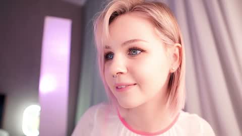 Snapshot of iamninamint chatting on 02.02.25 Nina  online show from 02.02.25