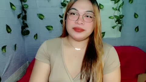 Snapshot of iana_whorexxx chatting on 03.10.25 iana online show from 03.10.25