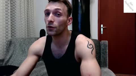 Snapshot of ianandersson27 chatting on 12.19.24 Ian Andersson online show from 12.19.24