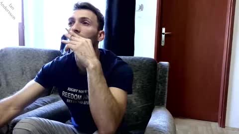 Snapshot of ianandersson27 chatting on 12.30.24 Ian Andersson online show from 12.30.24