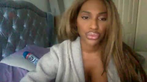 Snapshot of icedcoffeex chatting on 02.05.25 icedcoffeex online show from 02.05.25