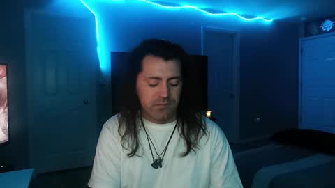 Snapshot of icy_ivy chatting on 01.10.25 Ivan online show from 01.10.25