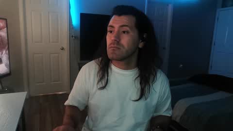 Snapshot of icy_ivy chatting on 01.10.25 Ivan online show from 01.10.25