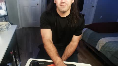 Snapshot of icy_ivy chatting on 01.22.25 Ivan online show from 01.22.25