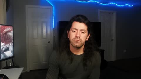 Snapshot of icy_ivy chatting on 01.26.25 Ivan online show from 01.26.25