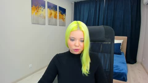 Snapshot of im__youre_sunshine chatting on 01.19.25 Roxy online show from 01.19.25