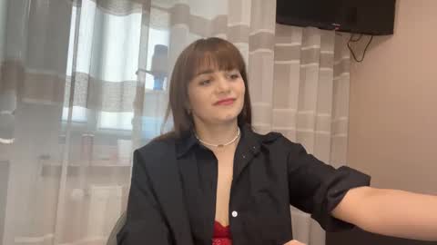 Alisa online show from 10.16.25
