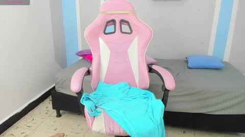 Snapshot of im_angels7 chatting on 01.13.25 Angela online show from 01.13.25