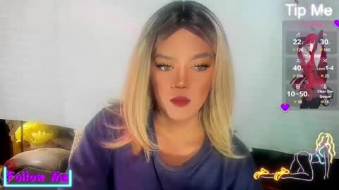 Snapshot of im_ur_hot_ella chatting on 12.07.24 ella may online show from 12.07.24