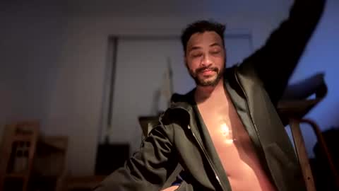 Snapshot of imlightskn chatting on 09.25.25 imlightskn online show from 09.25.25