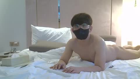 Snapshot of imlowerlife chatting on 01.05.25 imlowerlife online show from 01.05.25