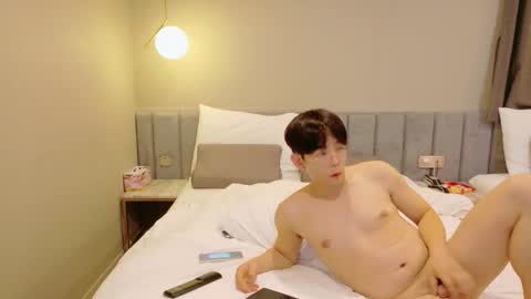 Snapshot of imlowerlife chatting on 11.01.25 imlowerlife online show from 11.01.25