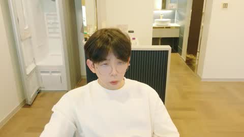 Snapshot of imlowerlife chatting on 11.08.25 imlowerlife online show from 11.08.25