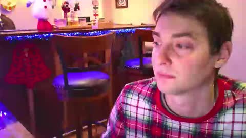 Snapshot of incognitocameltoe chatting on 12.09.24 incognitocameltoe online show from 12.09.24