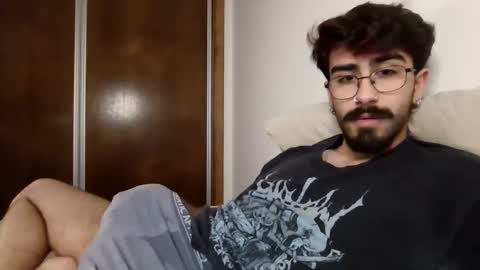 Snapshot of incubusszz chatting on 01.25.25 incubus online show from 01.25.25