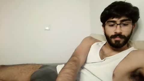 Snapshot of incubusszz chatting on 09.30.25 incubus online show from 09.30.25