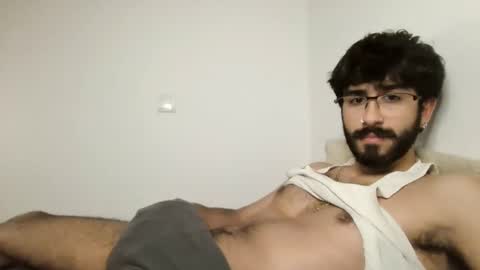 Snapshot of incubusszz chatting on 10.02.25 incubus online show from 10.02.25