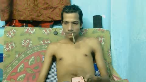 Snapshot of indian_bengali_boy chatting on 09.11.25 Suman Leo online show from 09.11.25