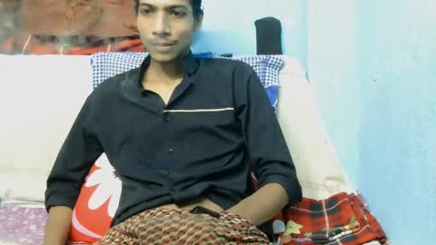 Snapshot of indian_bengali_boy chatting on 09.15.25 Suman Leo online show from 09.15.25