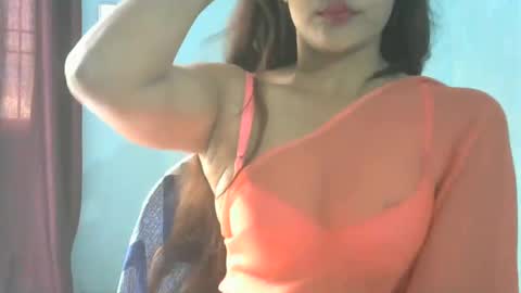 Snapshot of indiananu23 chatting on 12.19.24 indiananu23 online show from 12.19.24