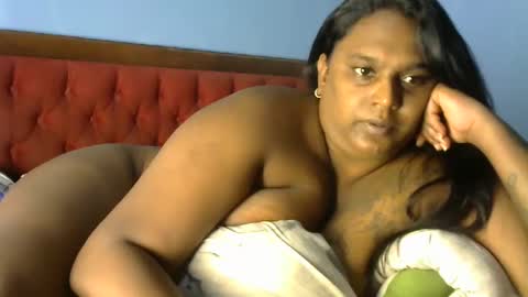 Snapshot of indiancherry02 chatting on 02.10.25 kiran online show from 02.10.25