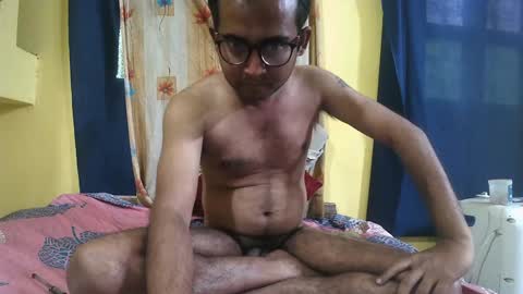 Snapshot of indiancumking chatting on 01.15.25 inindiancumking online show from 01.15.25