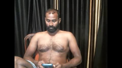 Snapshot of indianh chatting on 01.19.25 indian hairy online show from 01.19.25