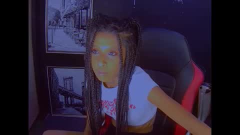 Snapshot of indianteazerxxxx chatting on 09.18.25 indianteazerxxxx online show from 09.18.25