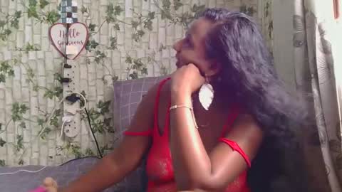 Snapshot of indiantina01 chatting on 02.12.25 tina online show from 02.12.25