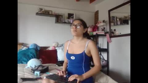 Snapshot of indica_sativa111 chatting on 09.16.25 indica sativa online show from 09.16.25
