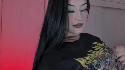 Snapshot of indie_78 chatting on 09.26.25 Hey  Im Indie follow me on my instagram  online show from 09.26.25