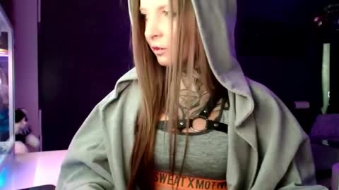 Snapshot of inesdesire chatting on 02.16.25 InesDesire online show from 02.16.25