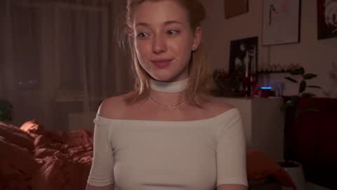 Snapshot of infinitysoul_ chatting on 01.18.25 Alexa..  Inst     Fansly infinitysoul  online show from 01.18.25