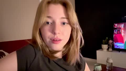 Snapshot of infinitysoul_ chatting on 02.04.25 Alexa..  Inst     Fansly infinitysoul  online show from 02.04.25