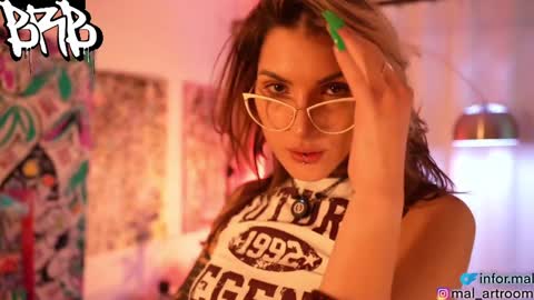 Snapshot of informal_ chatting on 12.23.24 MAL ---  online show from 12.23.24