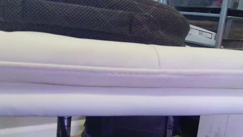 Snapshot of injmolder2 chatting on 10.07.25 Hanging Out online show from 10.07.25