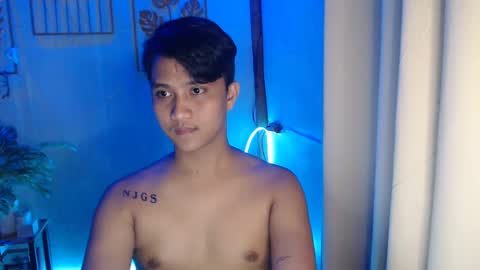 Snapshot of innocent_neil143 chatting on 12.18.24 Neil online show from 12.18.24