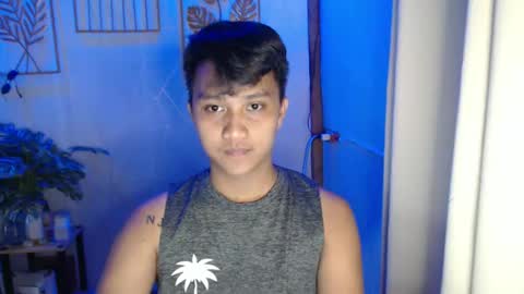 Snapshot of innocent_neil143 chatting on 01.22.25 Neil online show from 01.22.25