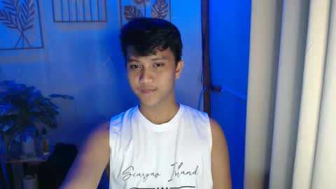 Snapshot of innocent_neil143 chatting on 01.31.25 Neil online show from 01.31.25