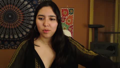 Snapshot of intimatetales chatting on 12.08.24 Africa online show from 12.08.24