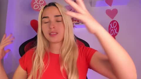 Snapshot of iris3019 chatting on 02.15.25 iris online show from 02.15.25