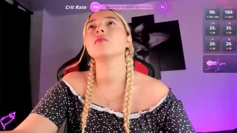 Snapshot of iris3019 chatting on 10.20.25 iris online show from 10.20.25