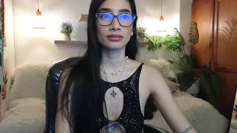 iris  online show from 09.30.25