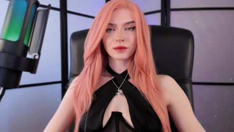 Snapshot of irisice chatting on 02.28.25 Miss Iris Fansly Miss Iris new inst.  online show from 02.28.25