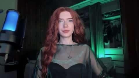 Snapshot of irisice chatting on 09.14.25 Miss Iris Fansly Miss Iris new inst.  online show from 09.14.25